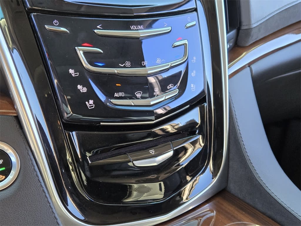 Thumbnail: 2020 Cadillac Escalade - 25