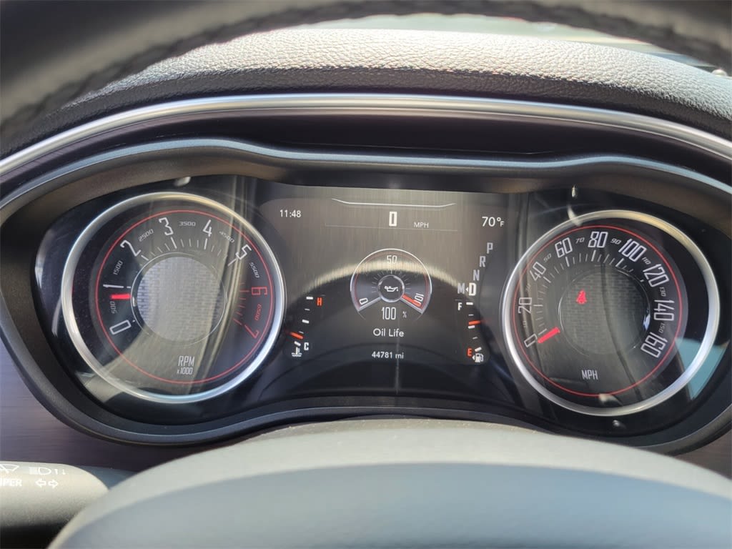 2018 Dodge Challenger R/T 13