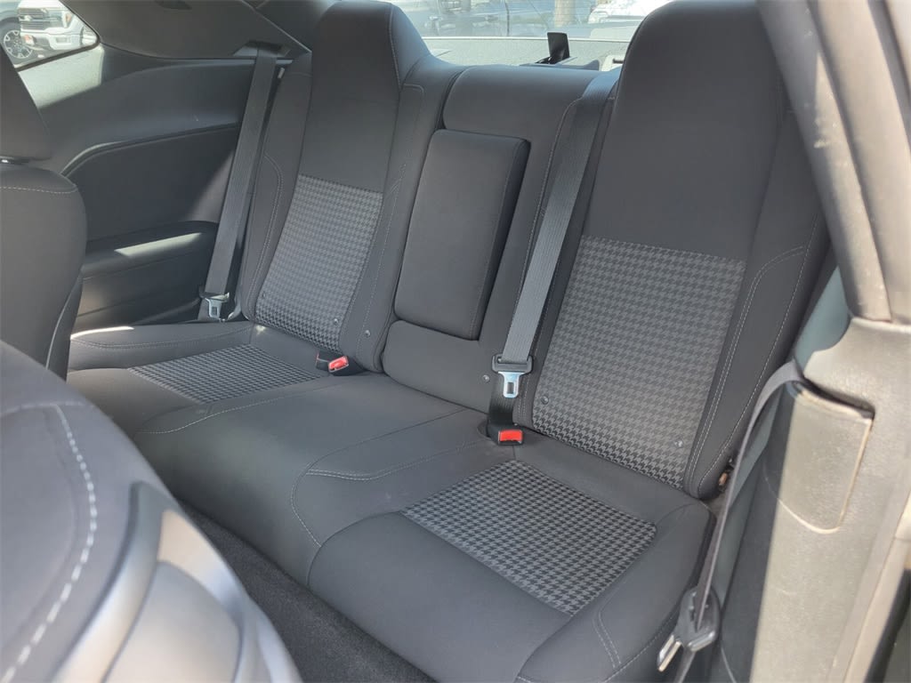 2018 Dodge Challenger R/T 10