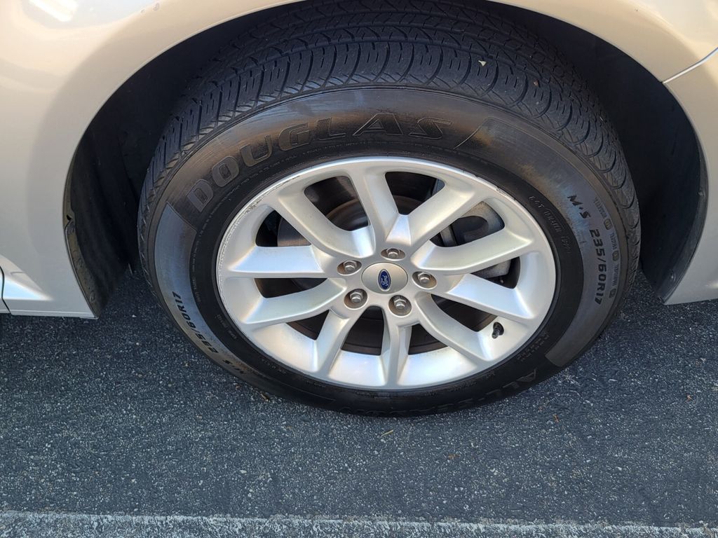 Thumbnail: 2016 Ford Flex - 9