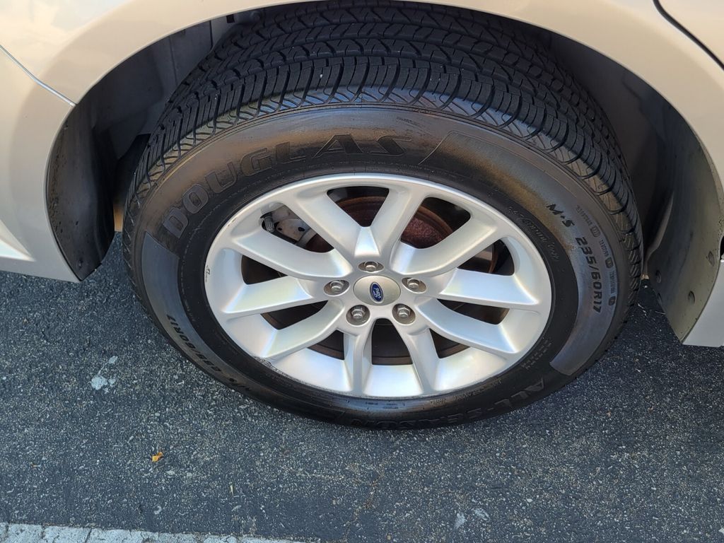 Thumbnail: 2016 Ford Flex - 10