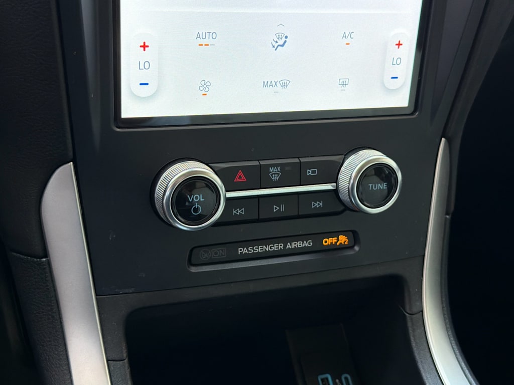Thumbnail: 2023 Ford Edge - 23