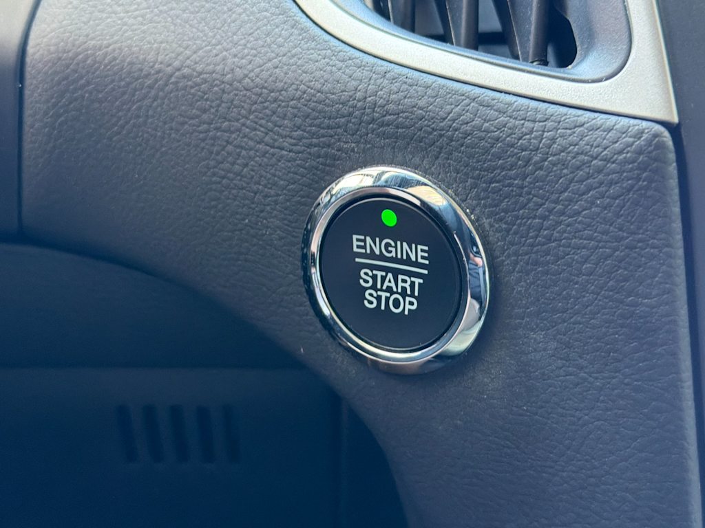 Thumbnail: 2023 Ford Edge - 24
