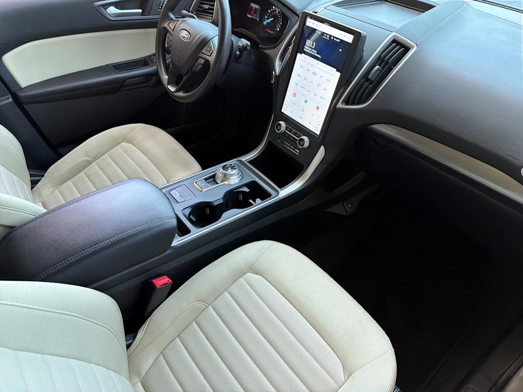 Thumbnail: 2023 Ford Edge - 12