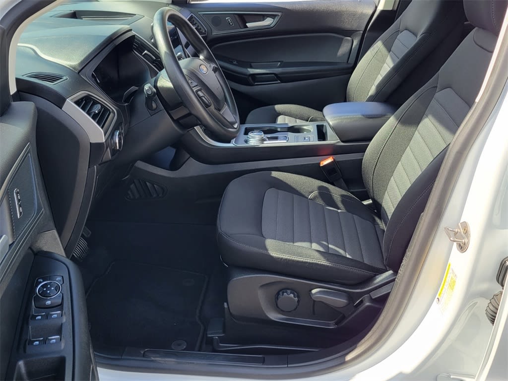 2024 Ford Edge SE 9