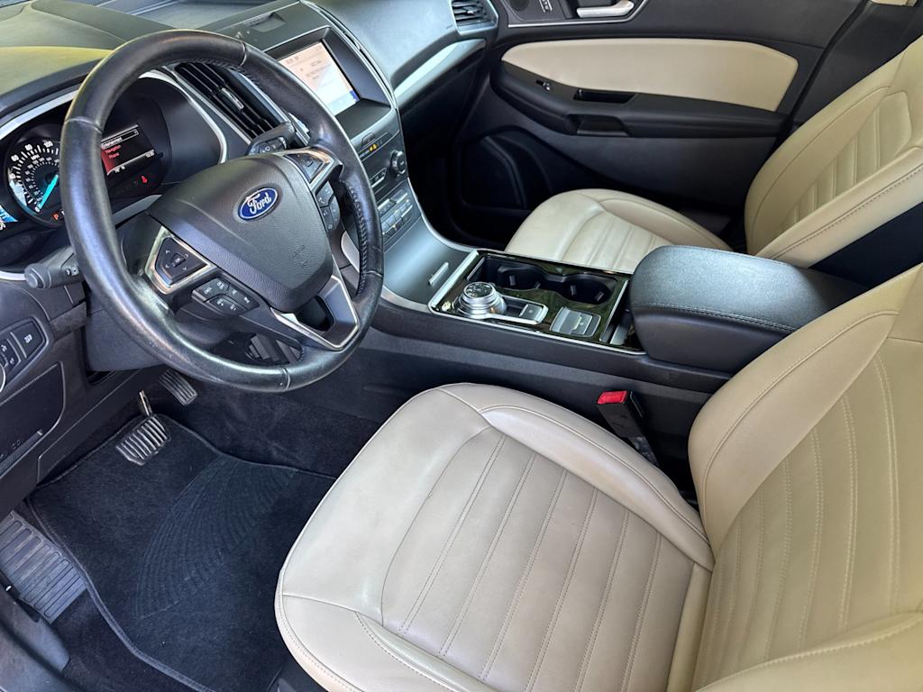 Thumbnail: 2020 Ford Edge - 9