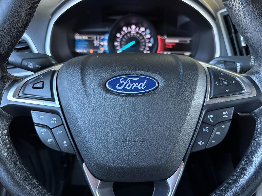Thumbnail: 2020 Ford Edge - 27