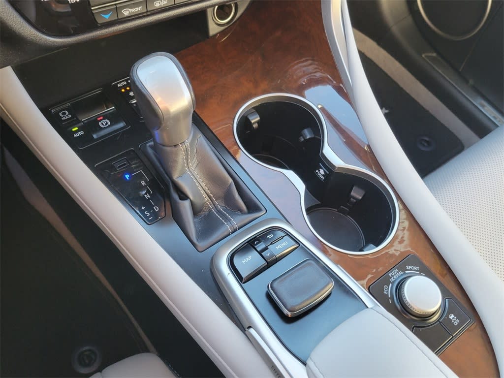 Thumbnail: 2018 Lexus RX - 11