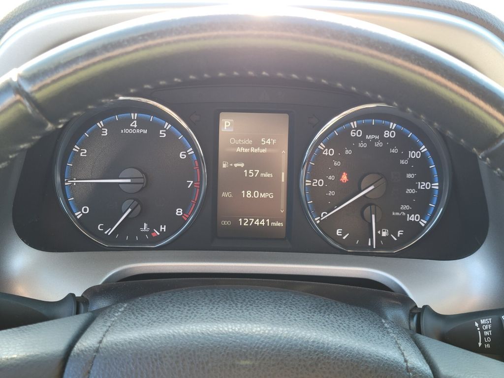 Thumbnail: 2016 Toyota RAV4 - 14