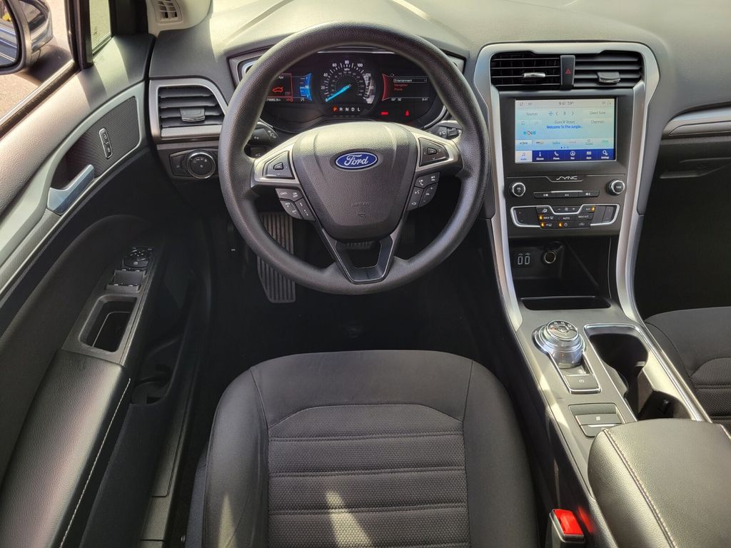 Thumbnail: 2020 Ford Fusion - 2