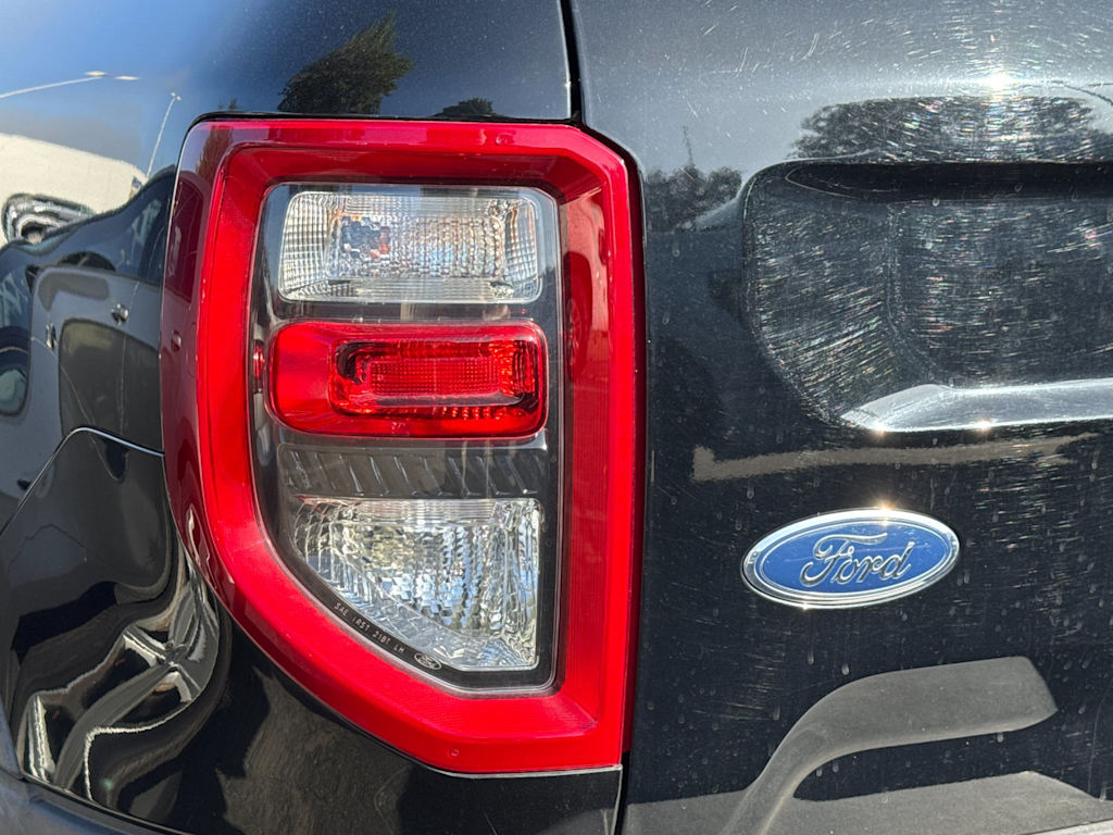 Thumbnail: 2021 Ford Bronco Sport - 11