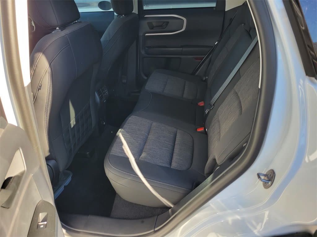 Thumbnail: 2023 Ford Bronco Sport - 9