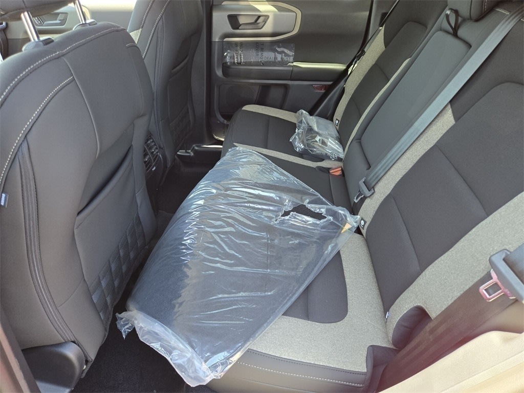 Thumbnail: 2025 Ford Bronco Sport - 9