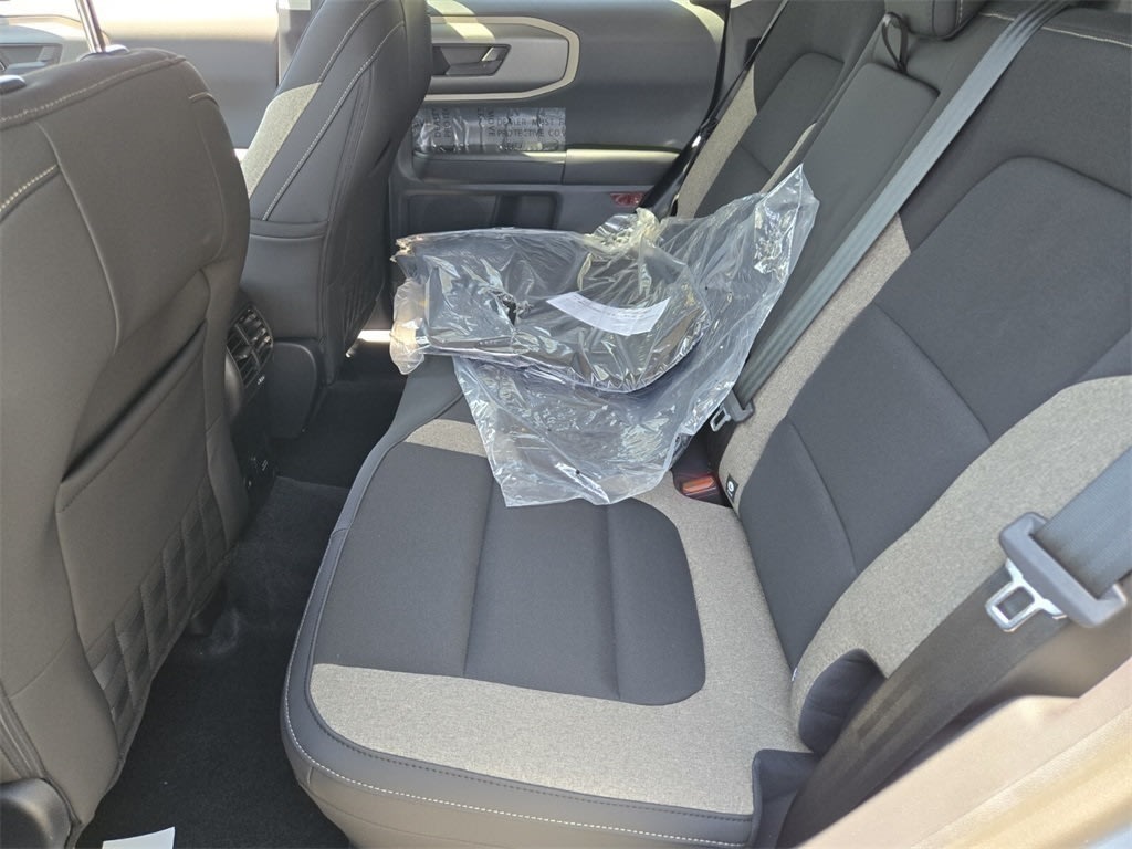 Thumbnail: 2025 Ford Bronco Sport - 11