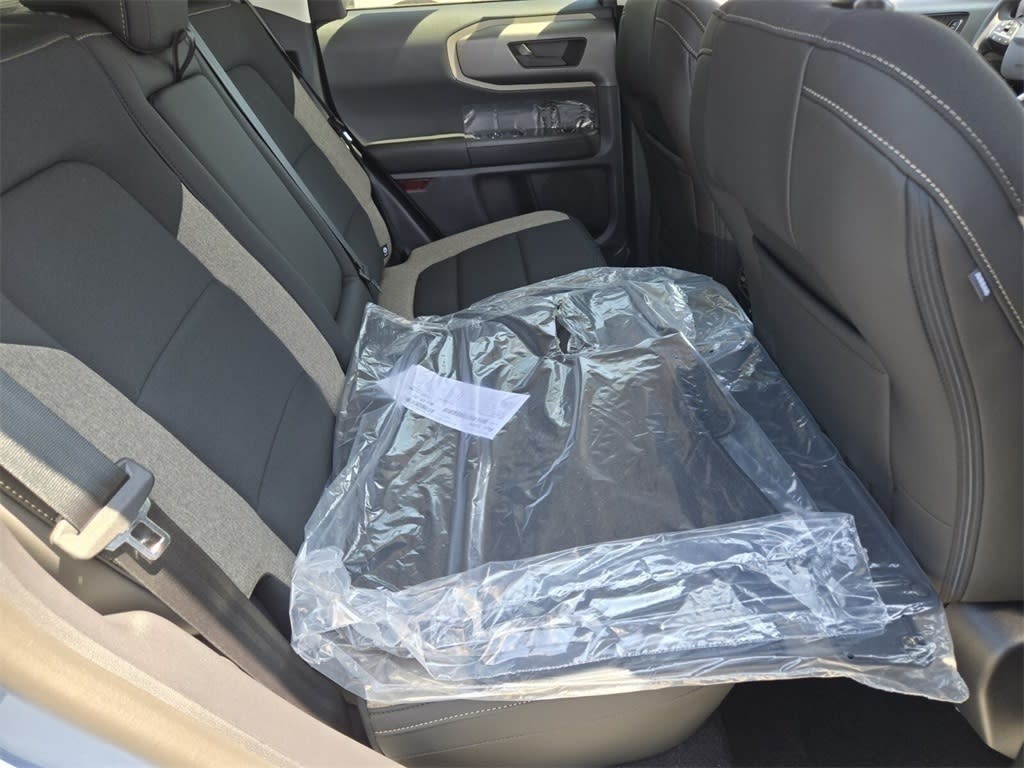 Thumbnail: 2025 Ford Bronco Sport - 16