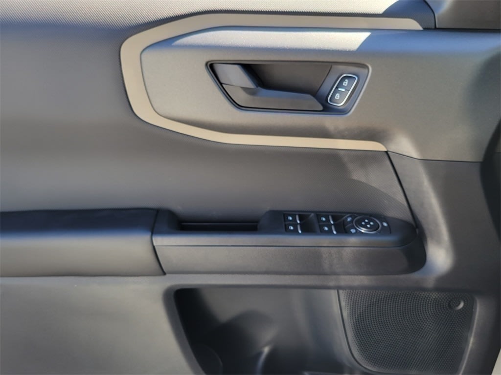 Thumbnail: 2025 Ford Bronco Sport - 20