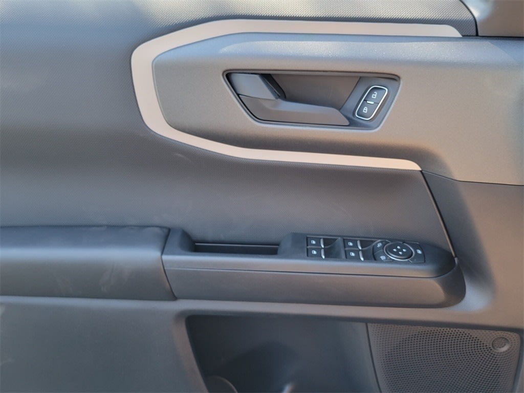 Thumbnail: 2025 Ford Bronco Sport - 19