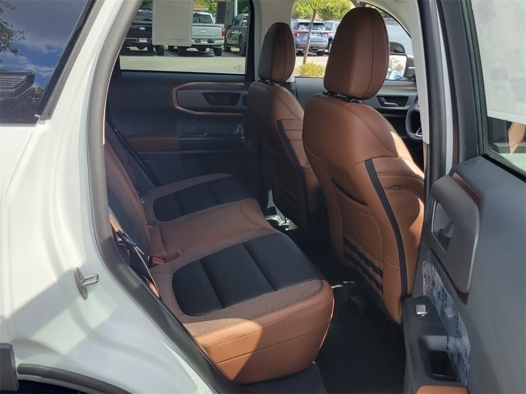 Thumbnail: 2025 Ford Bronco Sport - 18