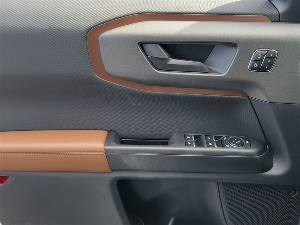 Thumbnail: 2025 Ford Bronco Sport - 20