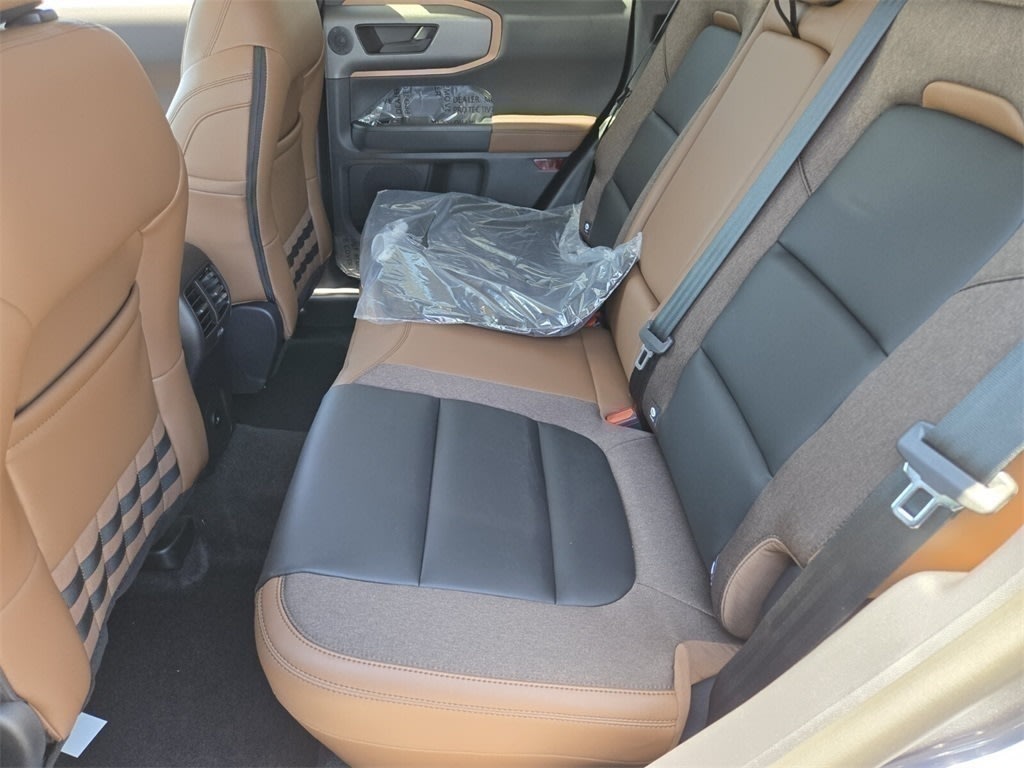 Thumbnail: 2025 Ford Bronco Sport - 10