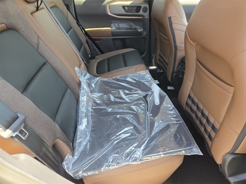 Thumbnail: 2025 Ford Bronco Sport - 16