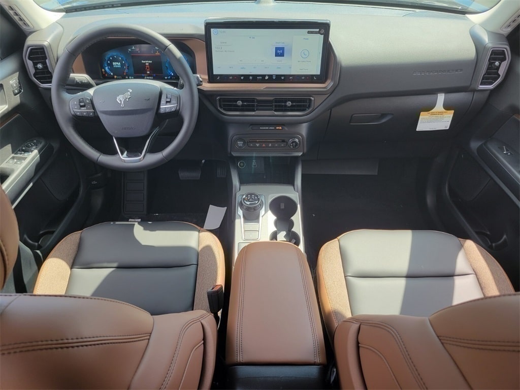 Thumbnail: 2025 Ford Bronco Sport - 2