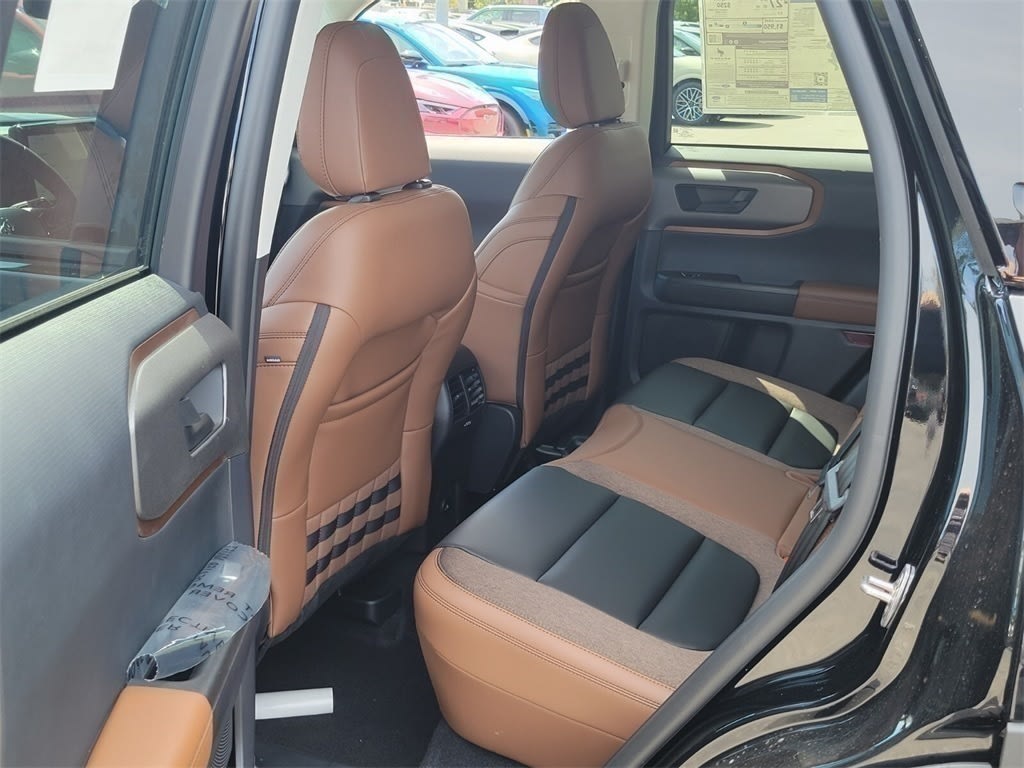 Thumbnail: 2025 Ford Bronco Sport - 11