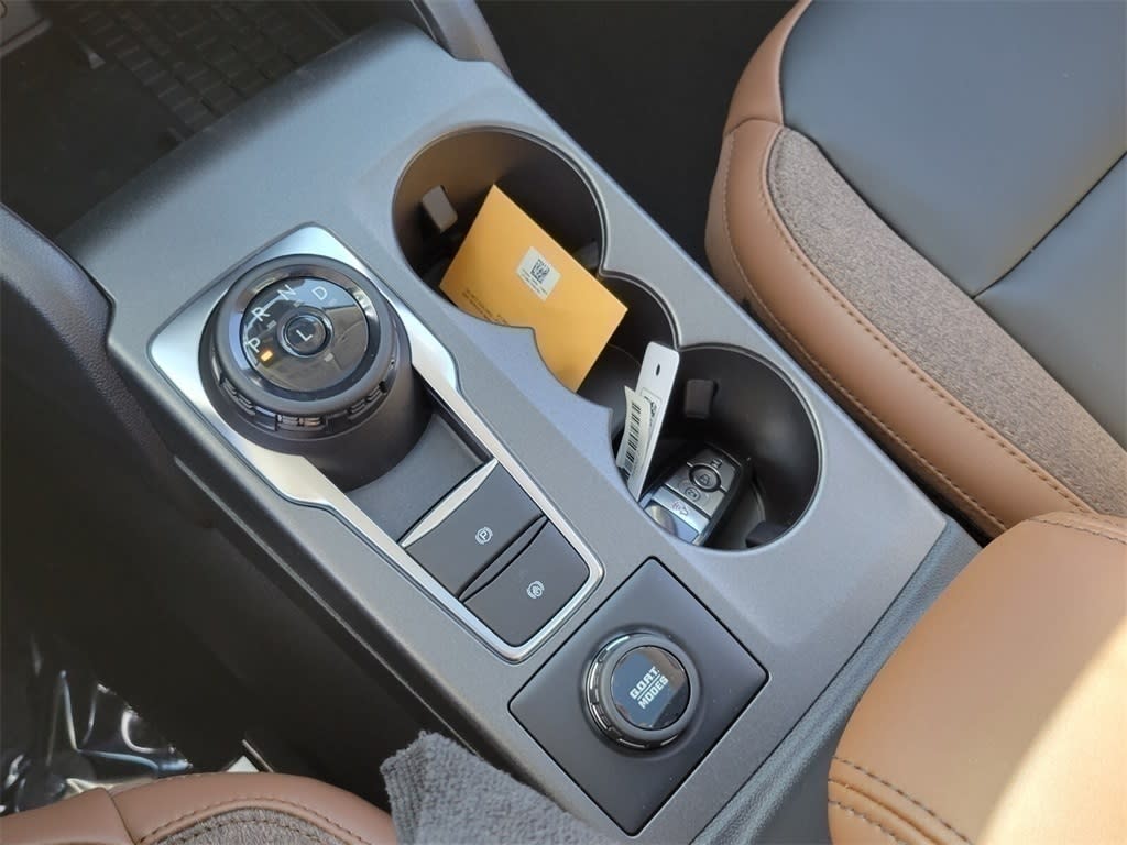 Thumbnail: 2025 Ford Bronco Sport - 14