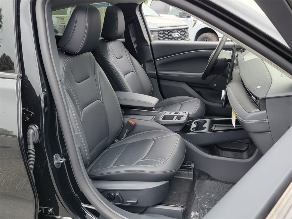 Thumbnail: 2025 Ford Mustang Mach-E - 10