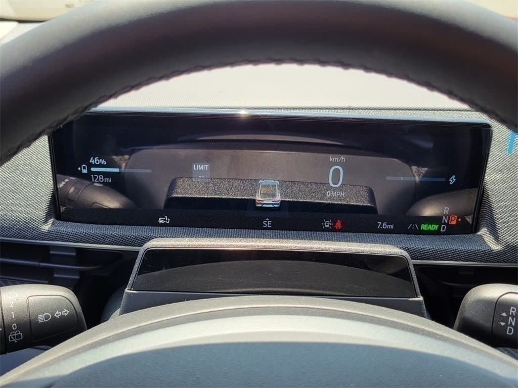 2025 Ford Mustang Mach-E Premium 19
