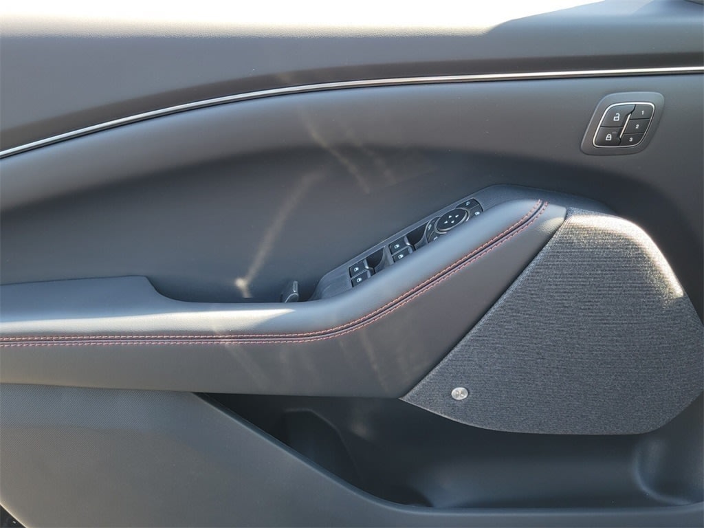 Thumbnail: 2025 Ford Mustang Mach-E - 21