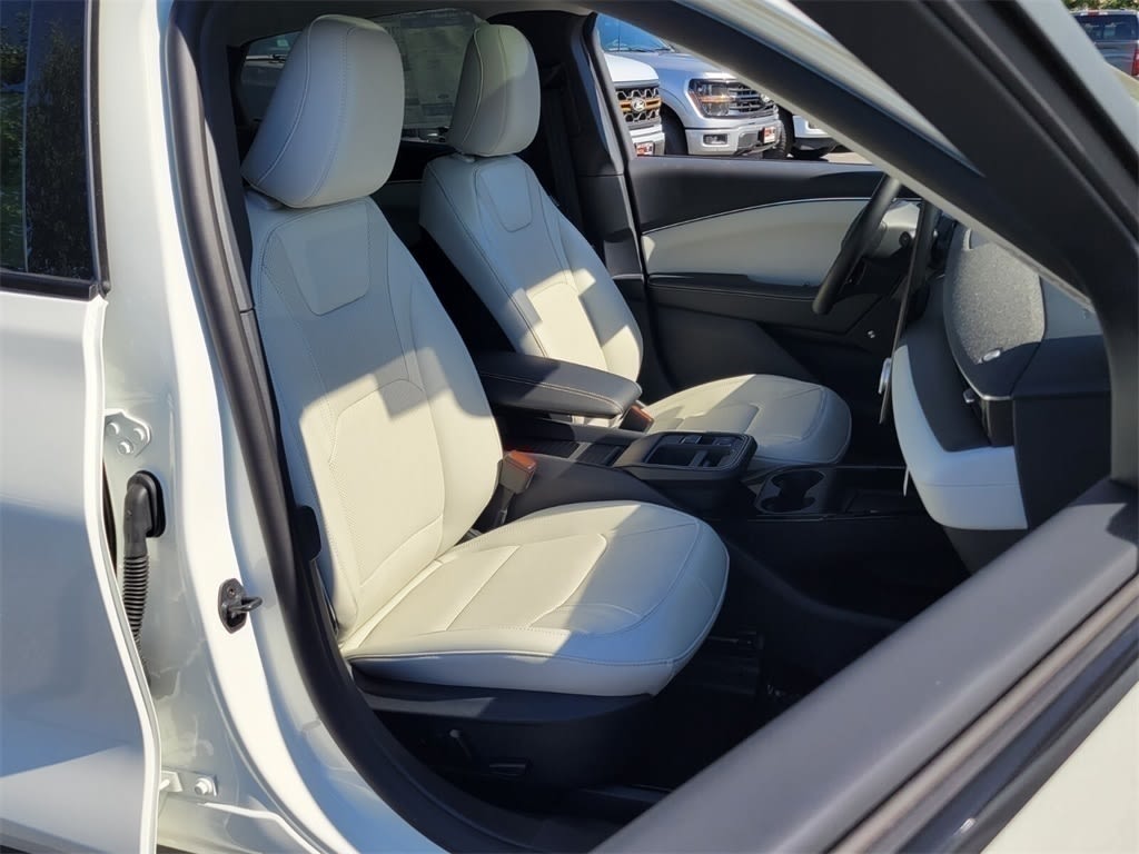 Thumbnail: 2025 Ford Mustang Mach-E - 10