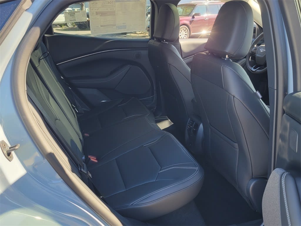 Thumbnail: 2025 Ford Mustang Mach-E - 17