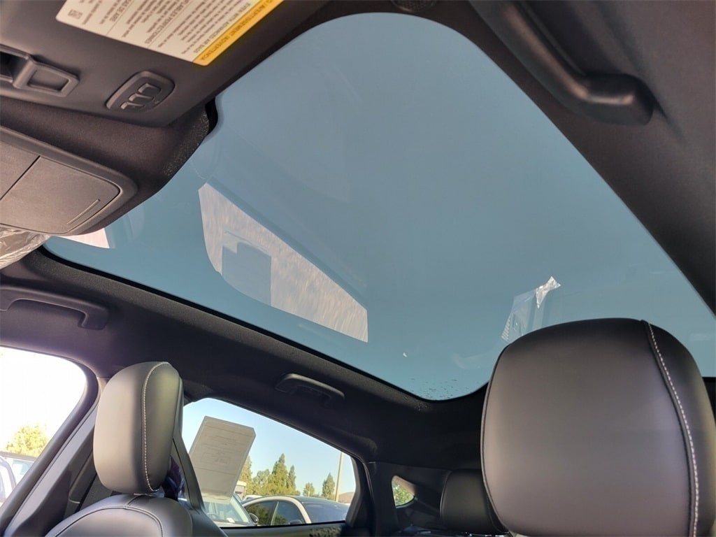 Thumbnail: 2025 Ford Mustang Mach-E - 17