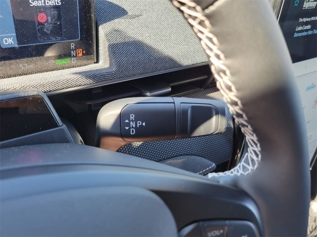 Thumbnail: 2025 Ford Mustang Mach-E - 20