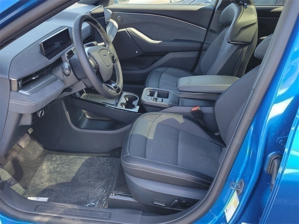 Thumbnail: 2025 Ford Mustang Mach-E - 9