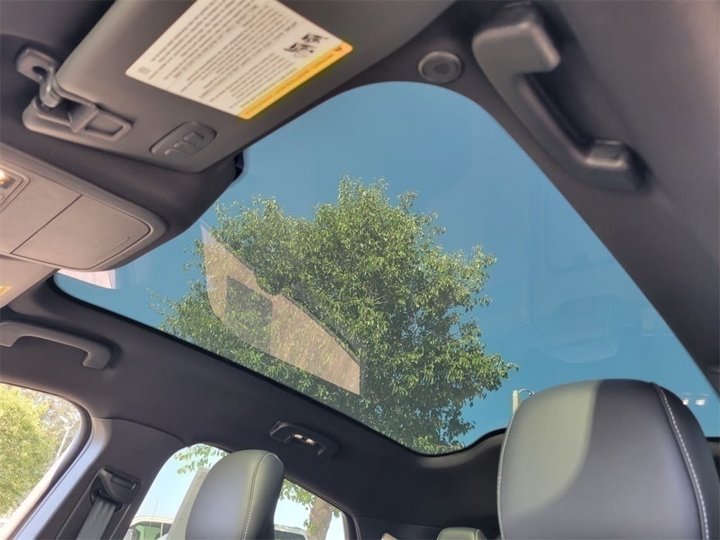 Thumbnail: 2025 Ford Mustang Mach-E - 18