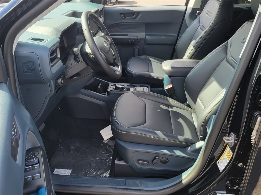 Thumbnail: 2025 Ford Maverick - 8