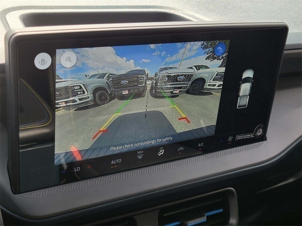 Thumbnail: 2025 Ford Maverick - 23