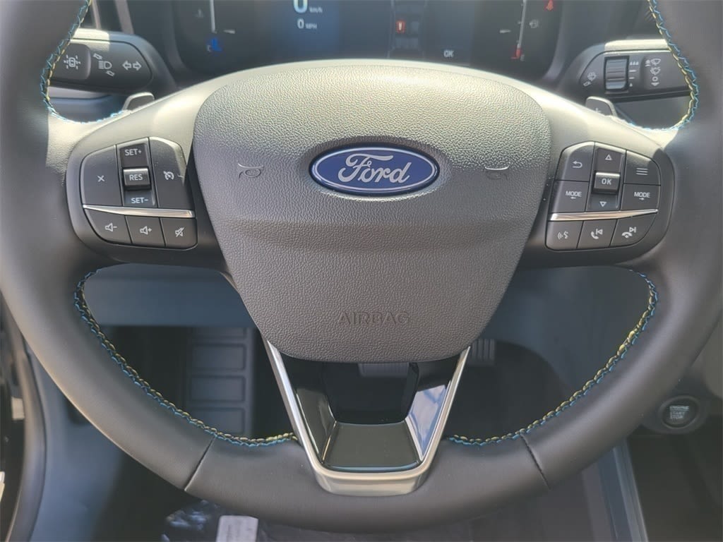 Thumbnail: 2025 Ford Maverick - 21