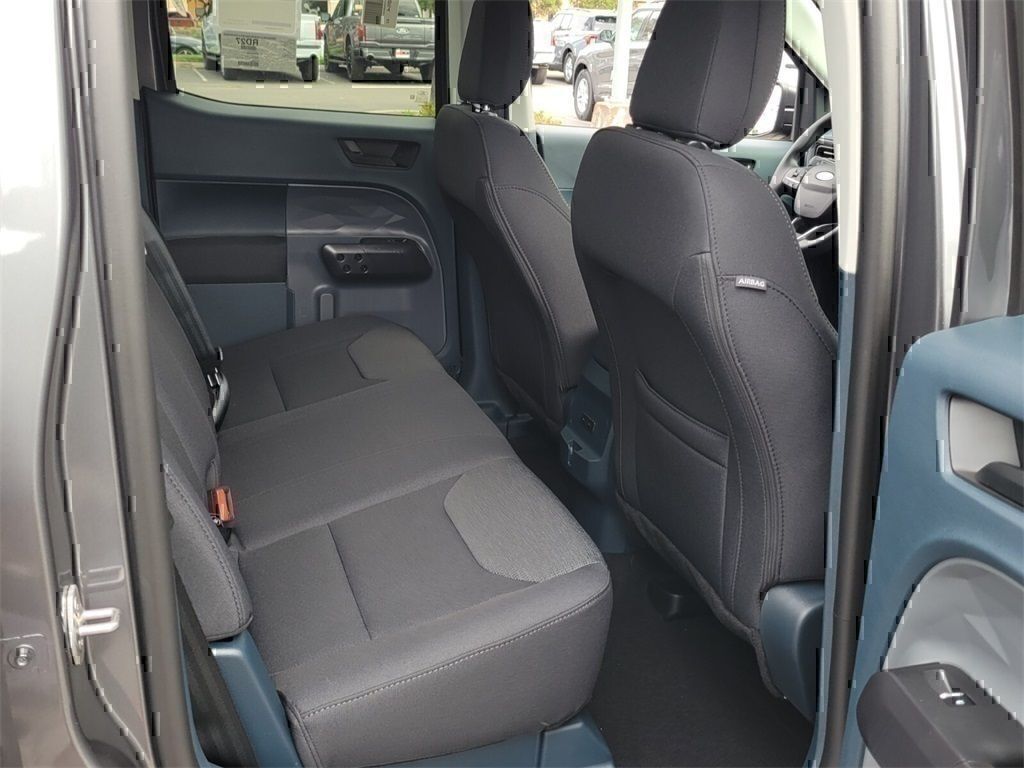 Thumbnail: 2025 Ford Maverick - 19