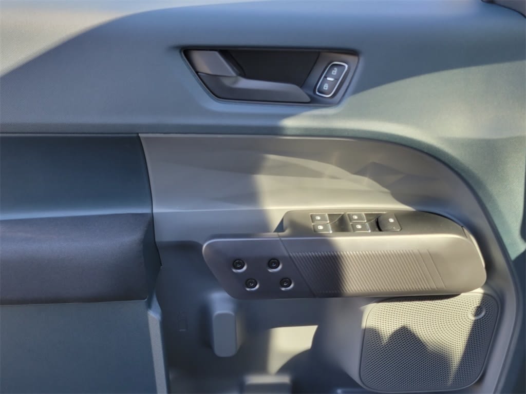 Thumbnail: 2025 Ford Maverick - 19