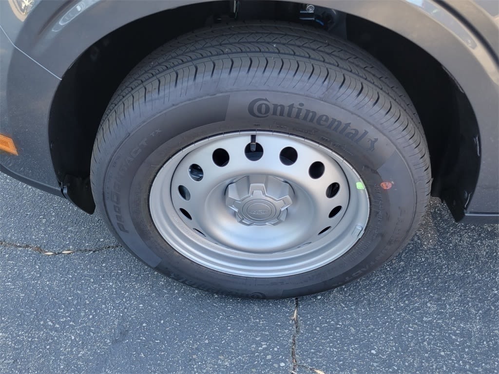 Thumbnail: 2025 Ford Maverick - 6