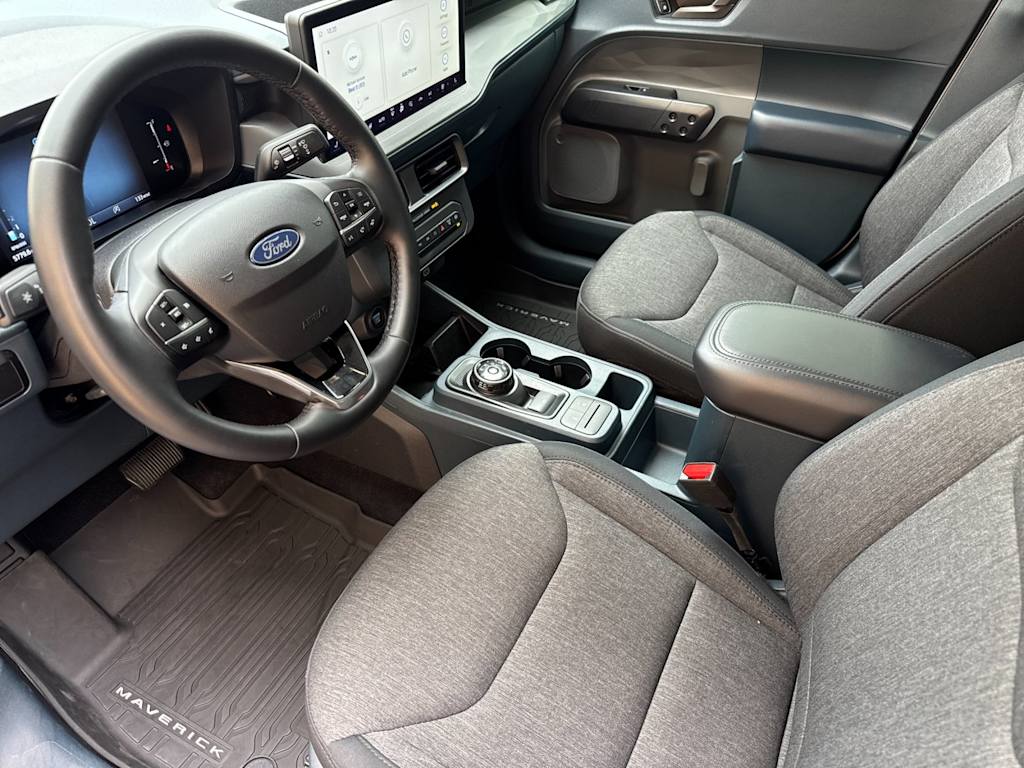Thumbnail: 2025 Ford Maverick - 8