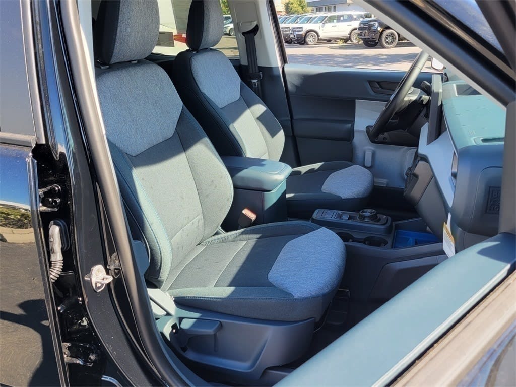 Thumbnail: 2025 Ford Maverick - 9