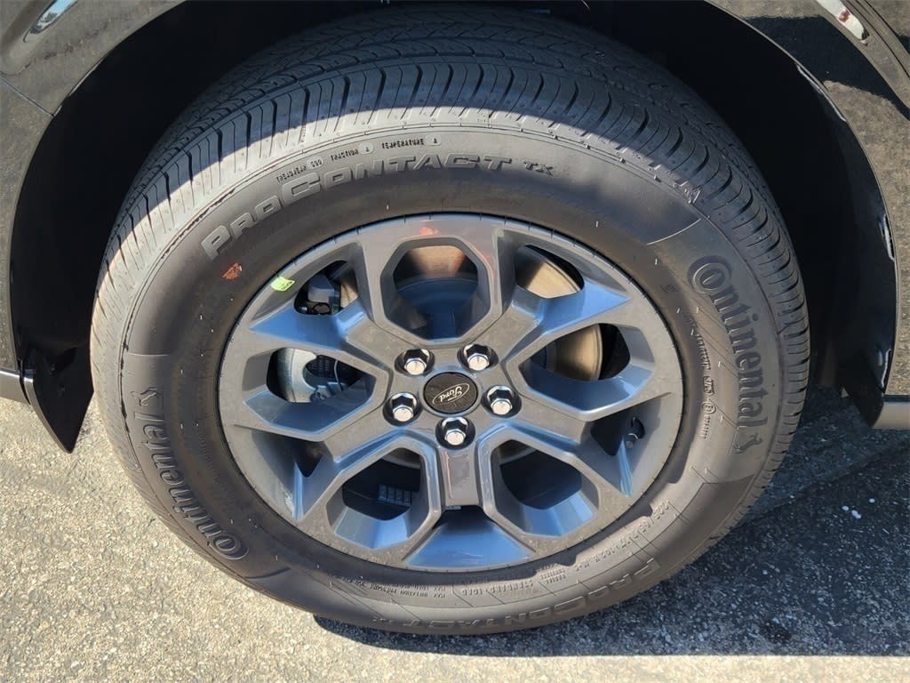 Thumbnail: 2025 Ford Maverick - 7