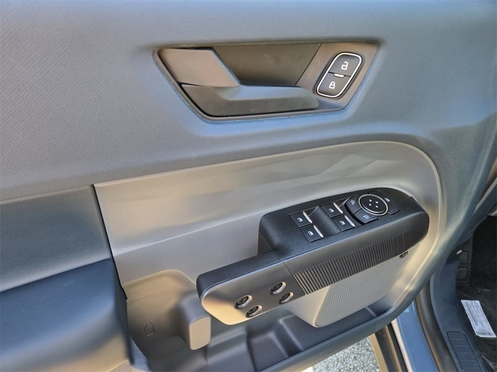 Thumbnail: 2025 Ford Maverick - 23