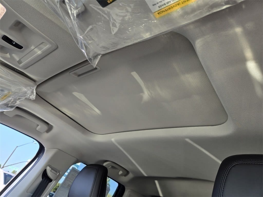 Thumbnail: 2025 Ford Maverick - 21