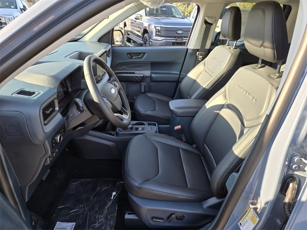 Thumbnail: 2025 Ford Maverick - 10