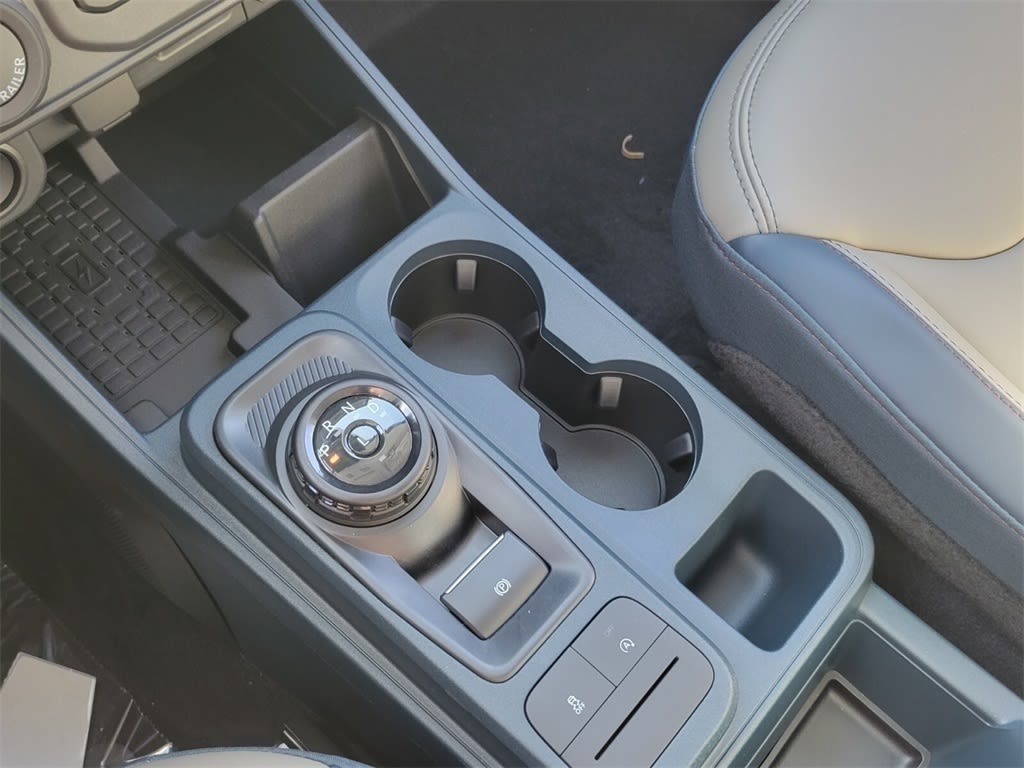 Thumbnail: 2025 Ford Maverick - 12